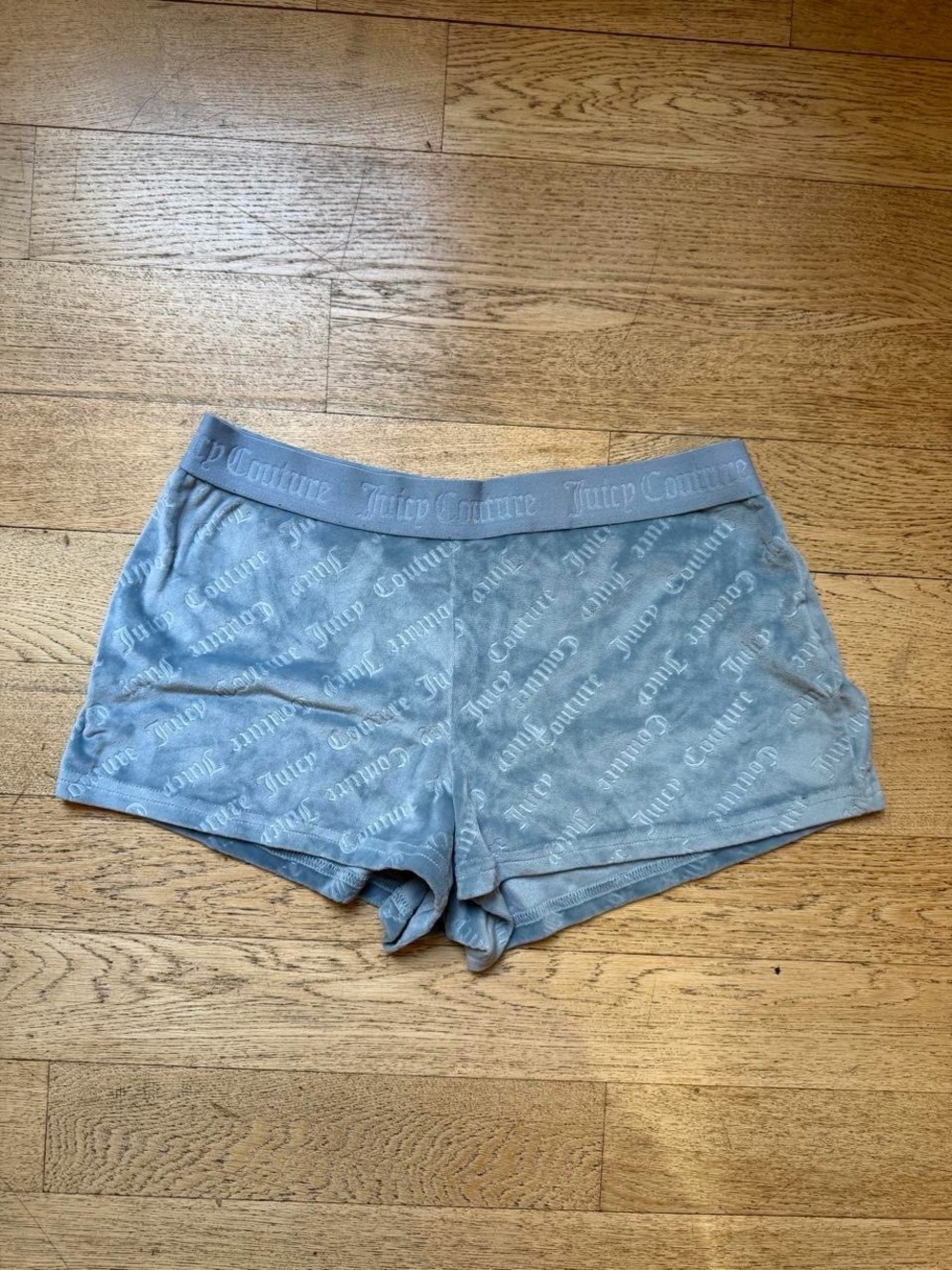Juicy Couture Women's Light Blue Velour Lounge Shorts
